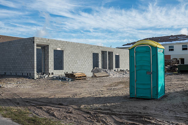 Best Portable restroom trailer rental  in Morgandale, OH